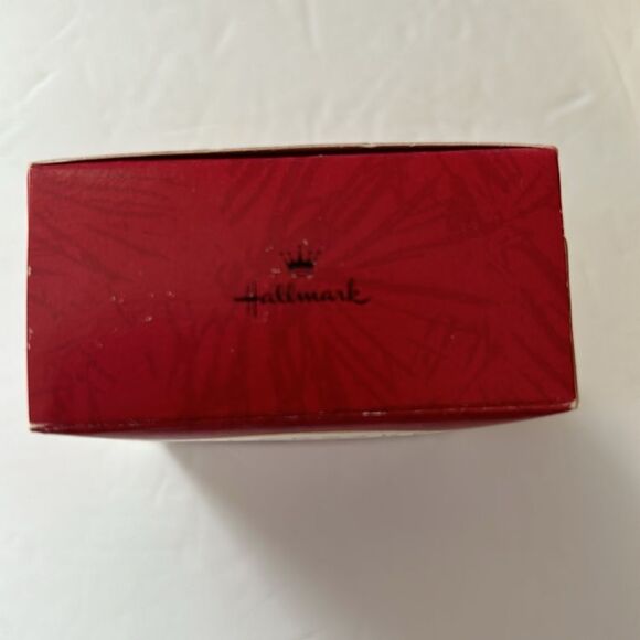 HALLMARK NIB Garden Elves Collection Harvest Joy Ornament Keepsake - Picture 5 of 8